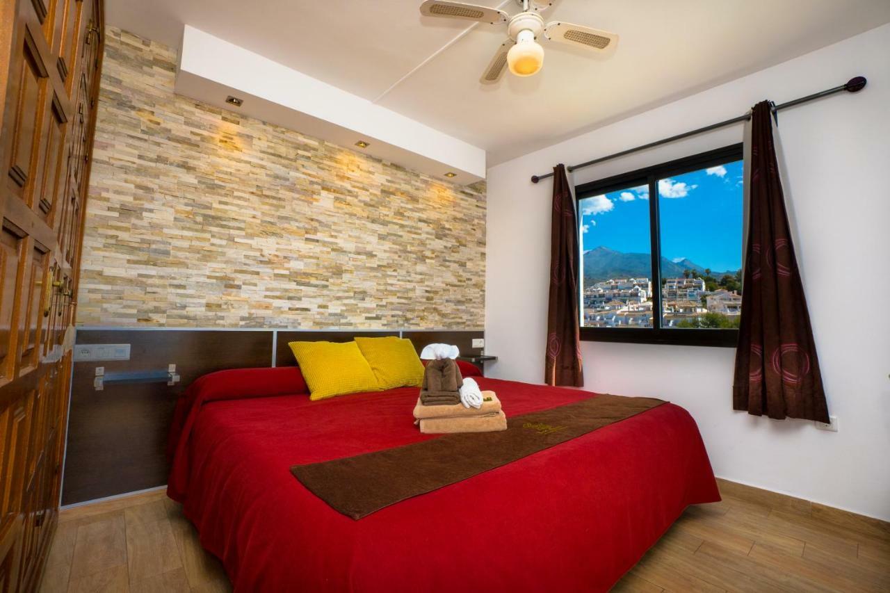 Hostal Casa Mercedes Nerja Exterior foto